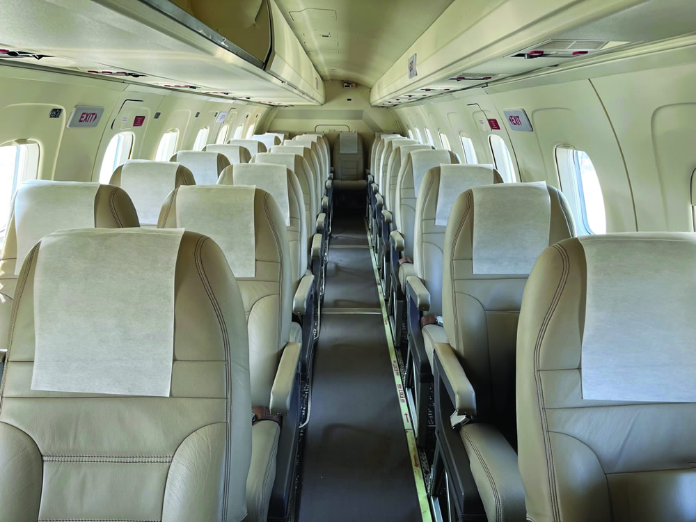 Embraer 120 Interior