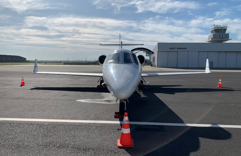 Learjet view from the front